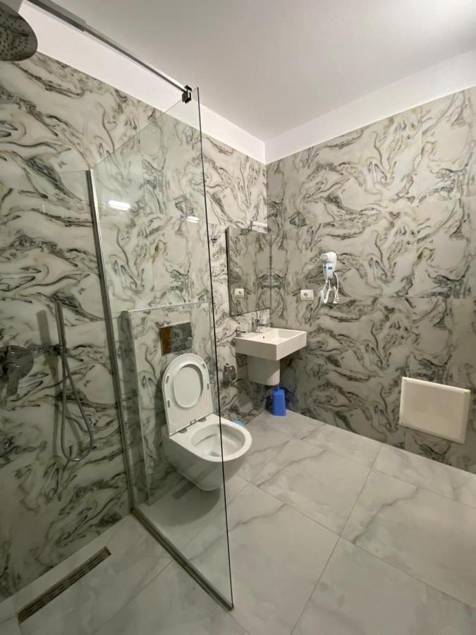 Dosti Apartment Ксаміл Екстер'єр фото